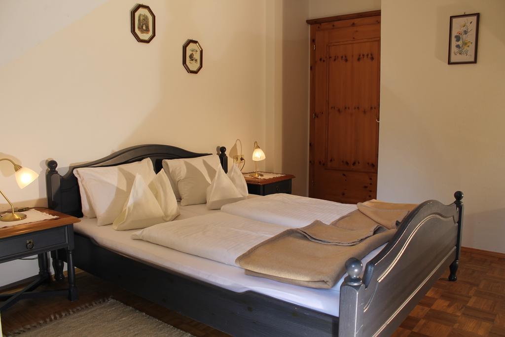 Haralds Ferienwohnungen Bad Kleinkirchheim Room photo